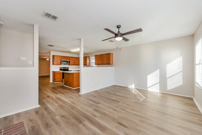 Photo - 4229 Gray Fox Dr