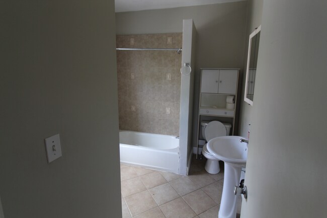 Photo - 3.0 bedroom in Cambridge Massachusetts 02141 Unit U3