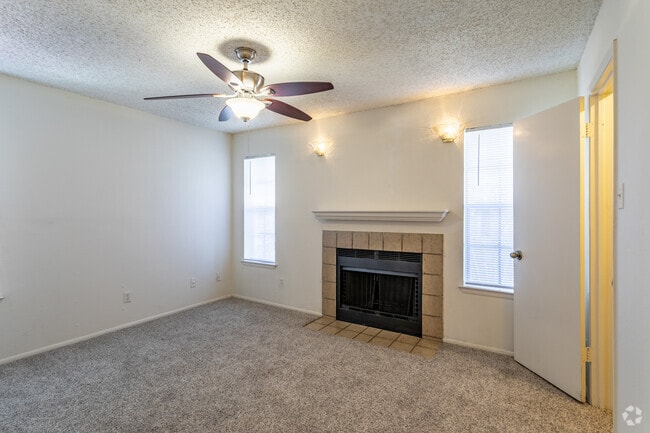 2BR, 2.5BA - 1,153SF