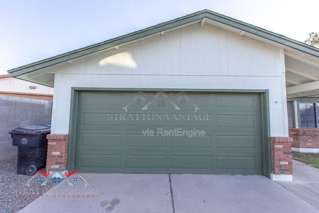 Photo - 3749 E Hopi Ave