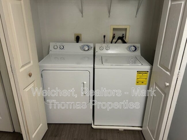 Photo - 929 Morreene Rd Unit Apt D23