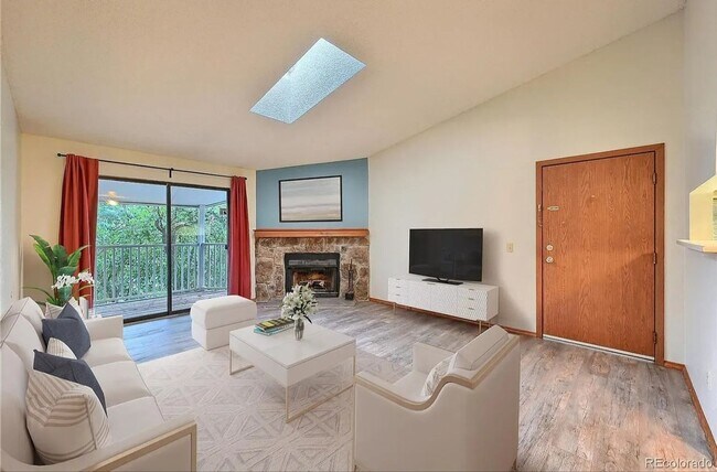 Photo - Charming 1BR Condo in Aurora