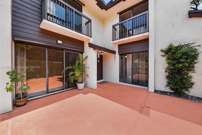 Photo - 3199 Cocoplum Cir