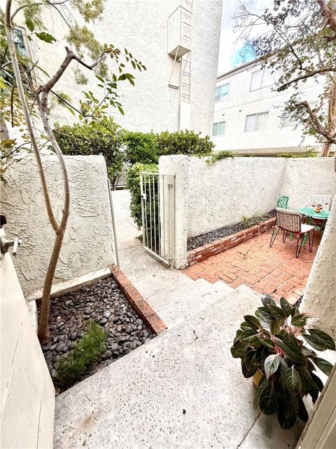 Photo - 11738 Moorpark St Unit A