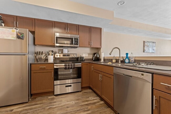 Photo - Rockford Townhomes East 2BR/1.5BA