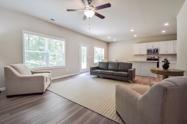 Photo - 3405 Lilac Crk Trl