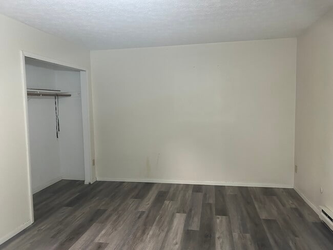 Photo - 14264 Prospect Rd