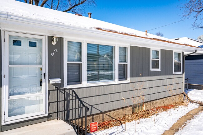 Photo - 5422 S 28th Ave