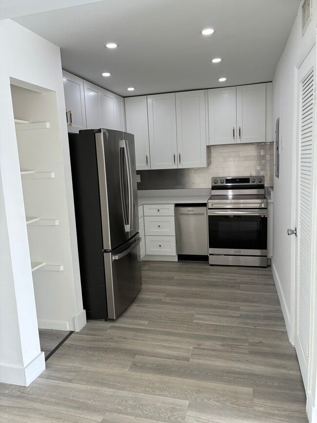 Photo - 17051 NE 35th Ave Unit 207