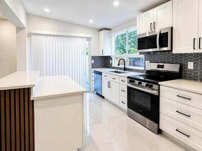 345 Pinehurst Rd