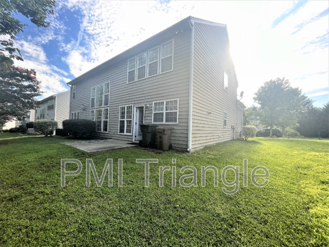 Photo - 412 Howard Grove Pkwy