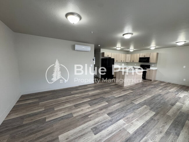 Photo - 3570 Colt Cir Unit 4