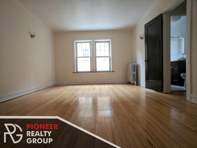 Photo - 2122 W Ainslie St Unit 2106-2N
