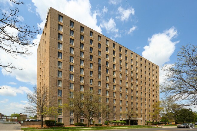 Photo - Pallister Plaisance Apartments