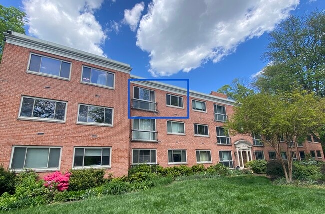 Photo - 2711 Ordway St NW Unit 302