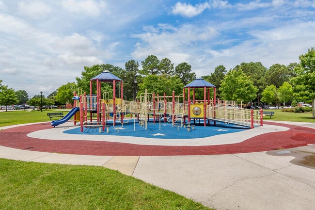 Fort Eustis Family Homes