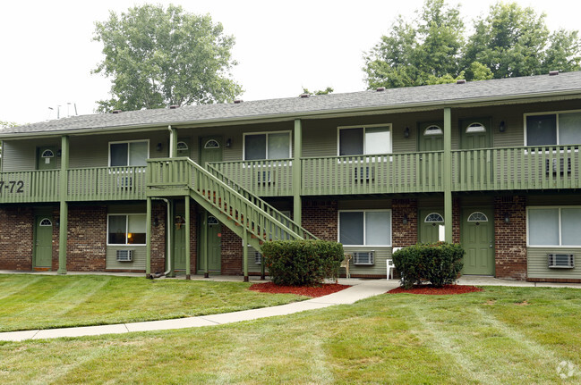 Maple Creek Apartments - Maple Creek Apartments