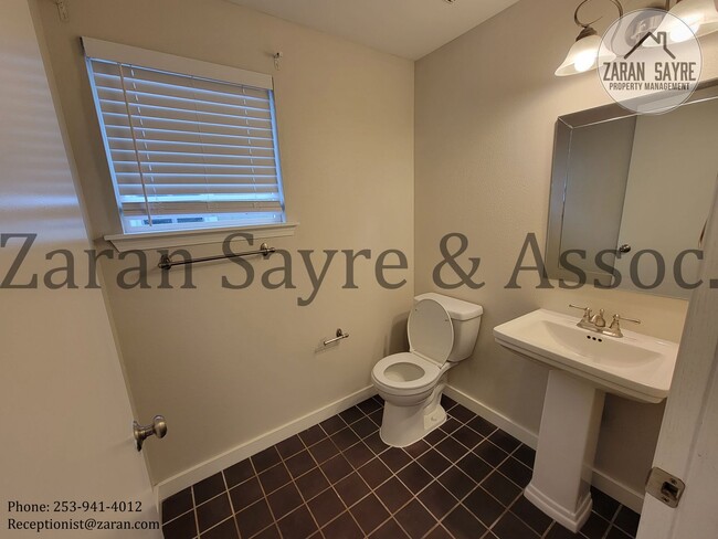 Photo - 2805 9th St SE