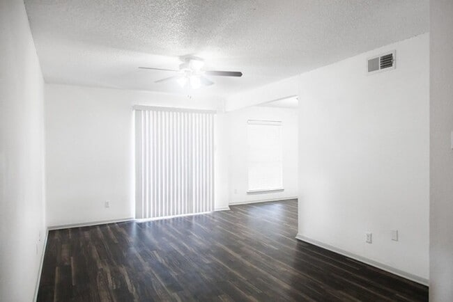 Short Hills Apartments