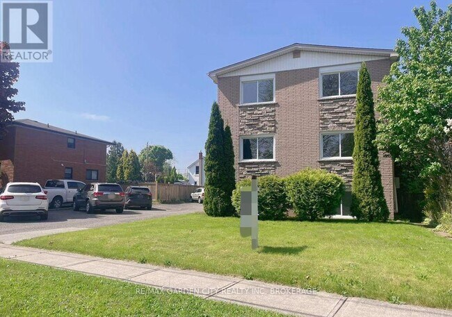 Photo - 15 John St Unit 1