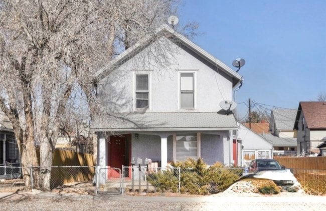 Building Photo - 322 E St Vrain St Rental
