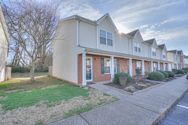 Photo - 341 Shoshone Pl