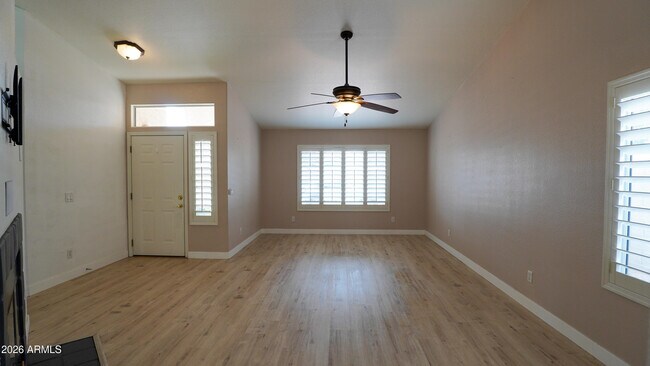 Photo - 15231 N 87th Dr