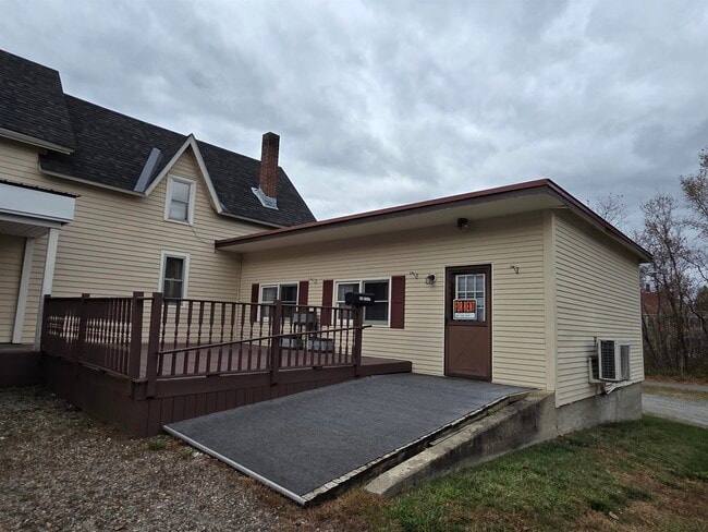 Photo - 309 Portland St