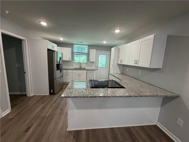 Photo - 571 Eva Kennedy Rd