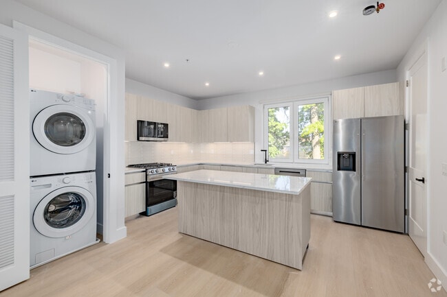 2BR, 2.5BA - 1,138SF - Kitchen
