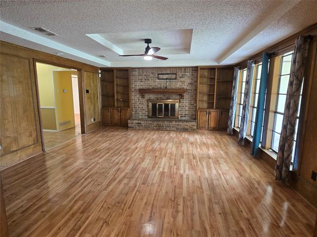 Photo - 925 Shell Ln