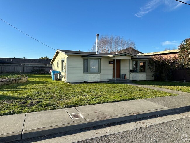 Building Photo - Charming 2 Bed 1 Bath House Arcata