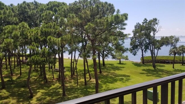 Photo - 2700 Bayshore Blvd Unit 11-306