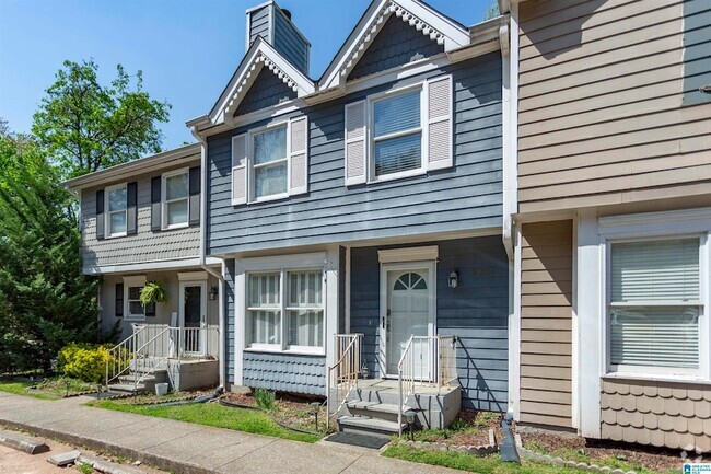 Building Photo - 1521 16th St S Rental