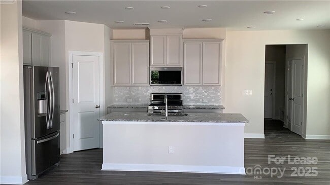 Photo - 11925 Silverheel Ln