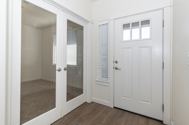 Photo - 10236 W Achillea St