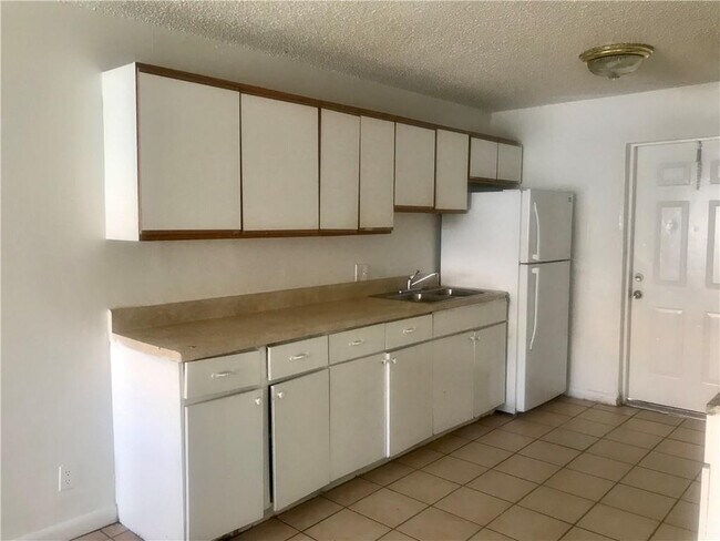 Photo - 1038 NW 8th Ave