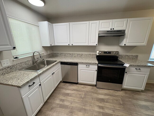 Photo - SAC T 6419 - 6421 Unit 6419