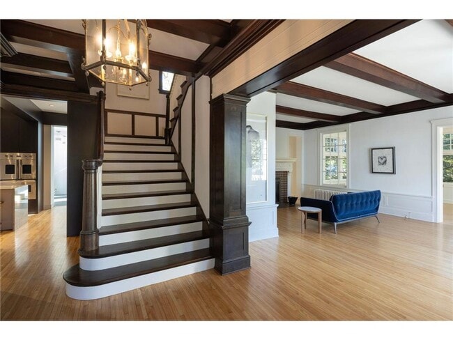 Photo - 2700 W Lake of the Isles Pkwy