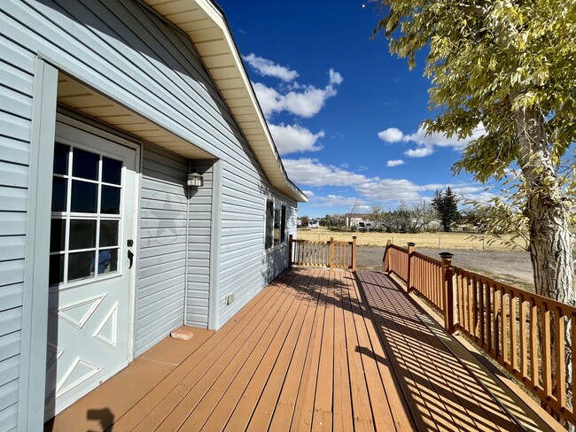 3 Bedrooms - 2 Bathrooms - 3512 Welchester Dr