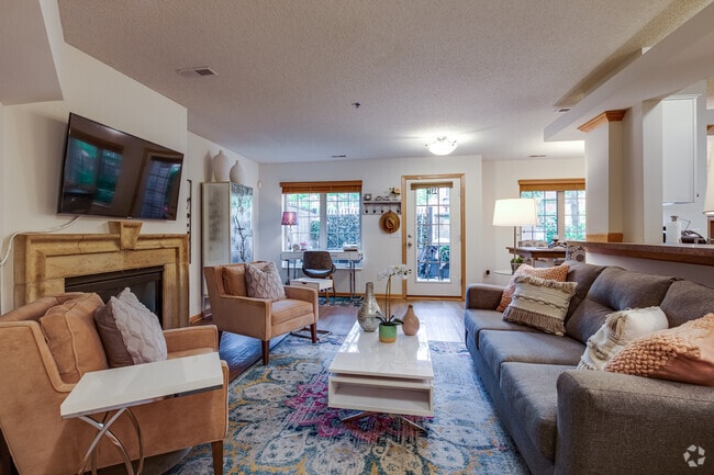 3BR 2.5BA - 1404SF - Living Room