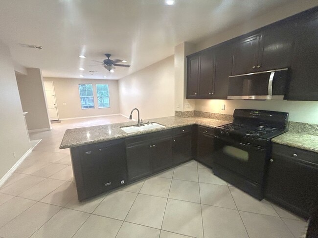 Photo - Isidora Lane Eastvale, Ca (3 bed, 2.5 bath)