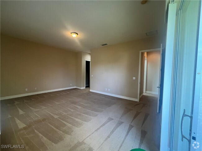 Building Photo - 7081 San Lorenzo Ct Unit 201 Rental