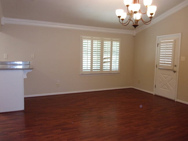 Photo - 522 N Jones Ave