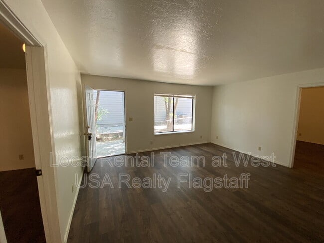 Photo - 625 S Fountaine St Unit Apt A