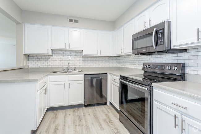 3 habitaciones, 2 baños - Belmont (Reformado)