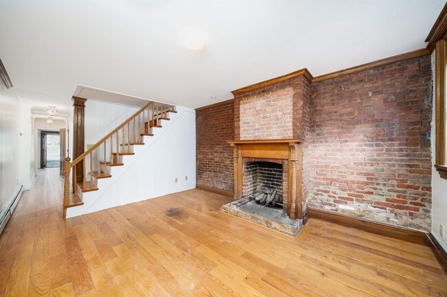 Photo - 344 8th St Unit 1