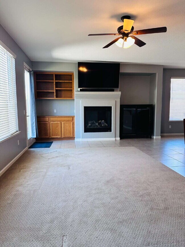 Photo - "Spacious 5-Bed home with 4 Baths Home for Rent!