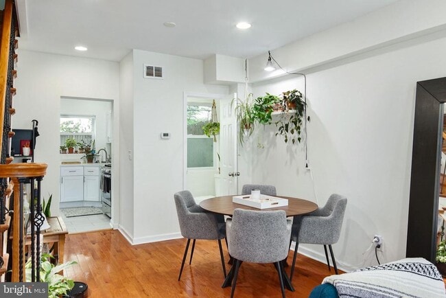 Photo - 2225 Titan St