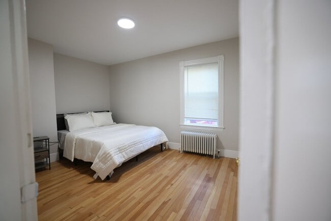 Photo - 16 Orange St